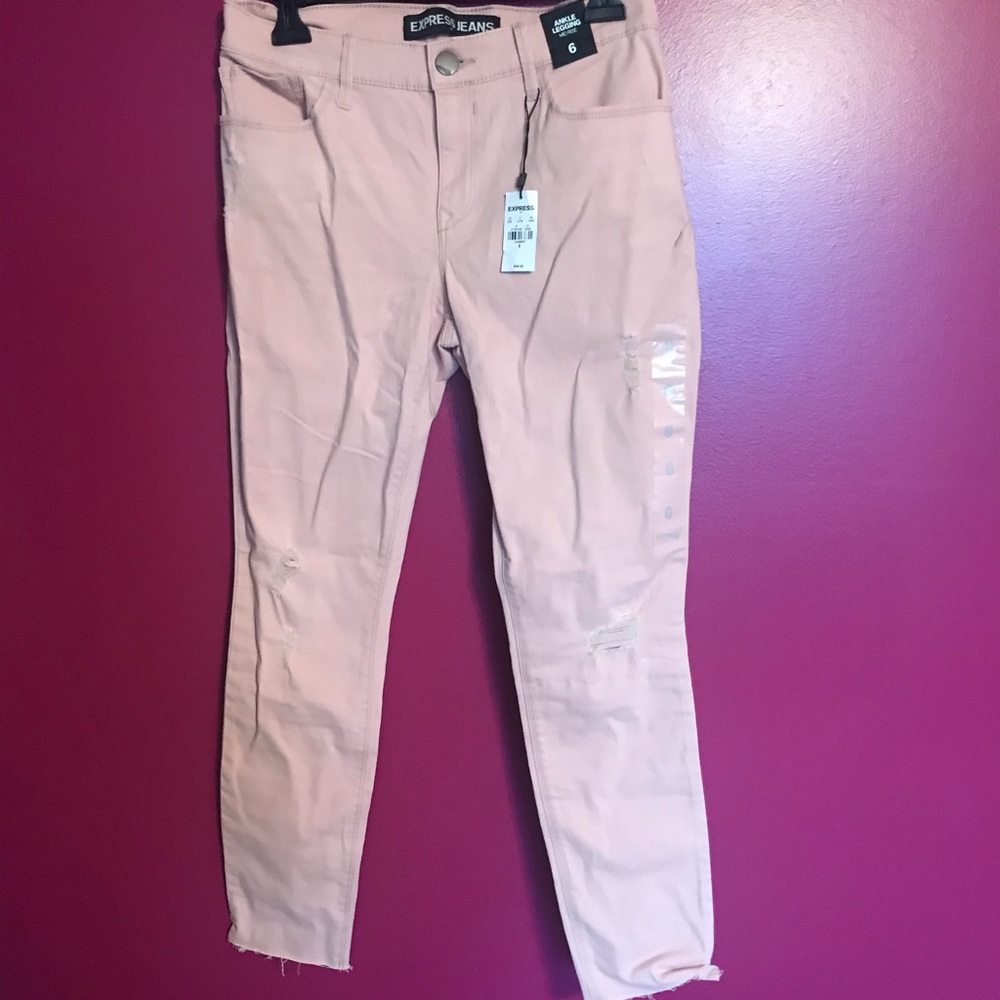Express mid rise dusty pink ankle leggings size 6